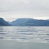 Wolken verdecken die Bergspitzen