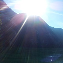 Sonnenstrahlen in der Bucht